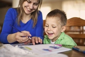 چگونه در خانه به کودکان یاد بدهیم انگلیسی صحبت کنند؟