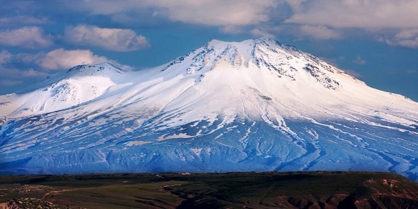 نماد ارمنستان کوه آرارات است