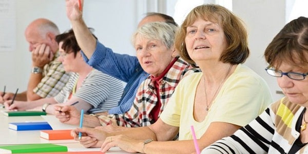 آموزش زبان انگلیسی به سالمندان